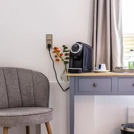 فندق Marsk Hotellet 4*