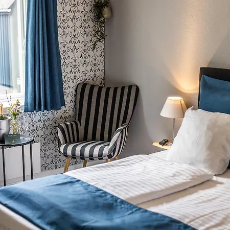 فندق Marsk Hotellet 4*